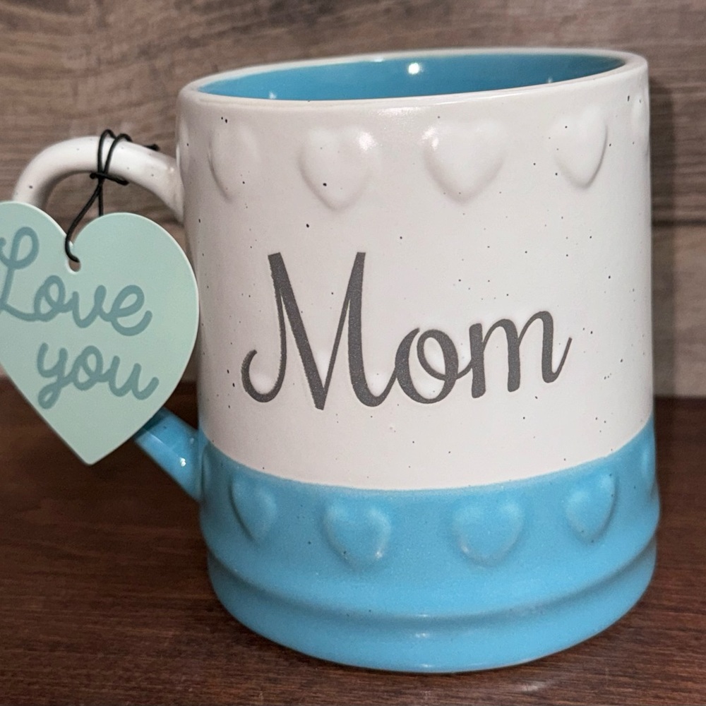 Super Cute 🥰 Mom Mug  - NEW
